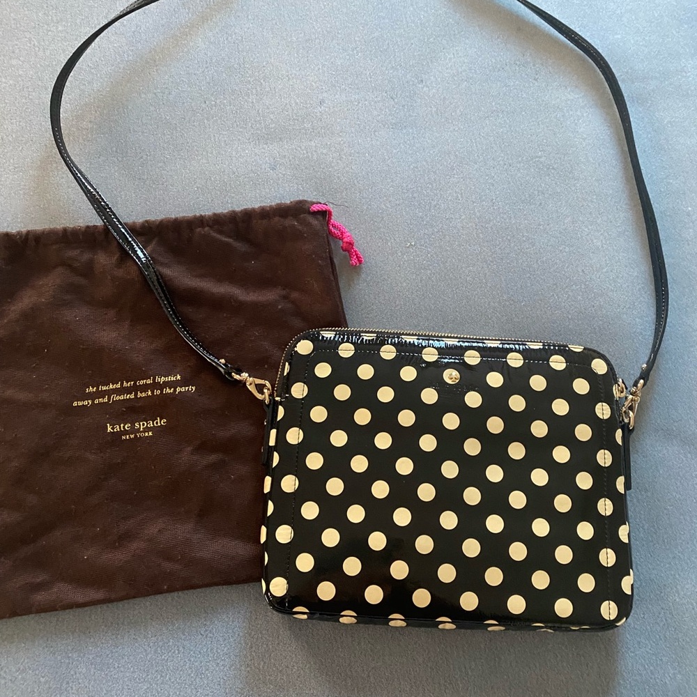 Kate Spade NWOT Patent Leather Polka Dot Tablet Bag